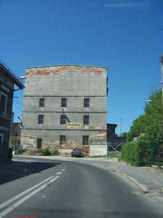 Na sprzedaż budynek przemysłowy 2470,8m2, Pieszyce