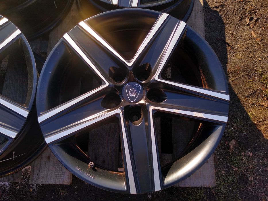 Alufelgi 17 cali 5x115 OPEL Astra Insignia Zafira CHEVROLET - DuoColor