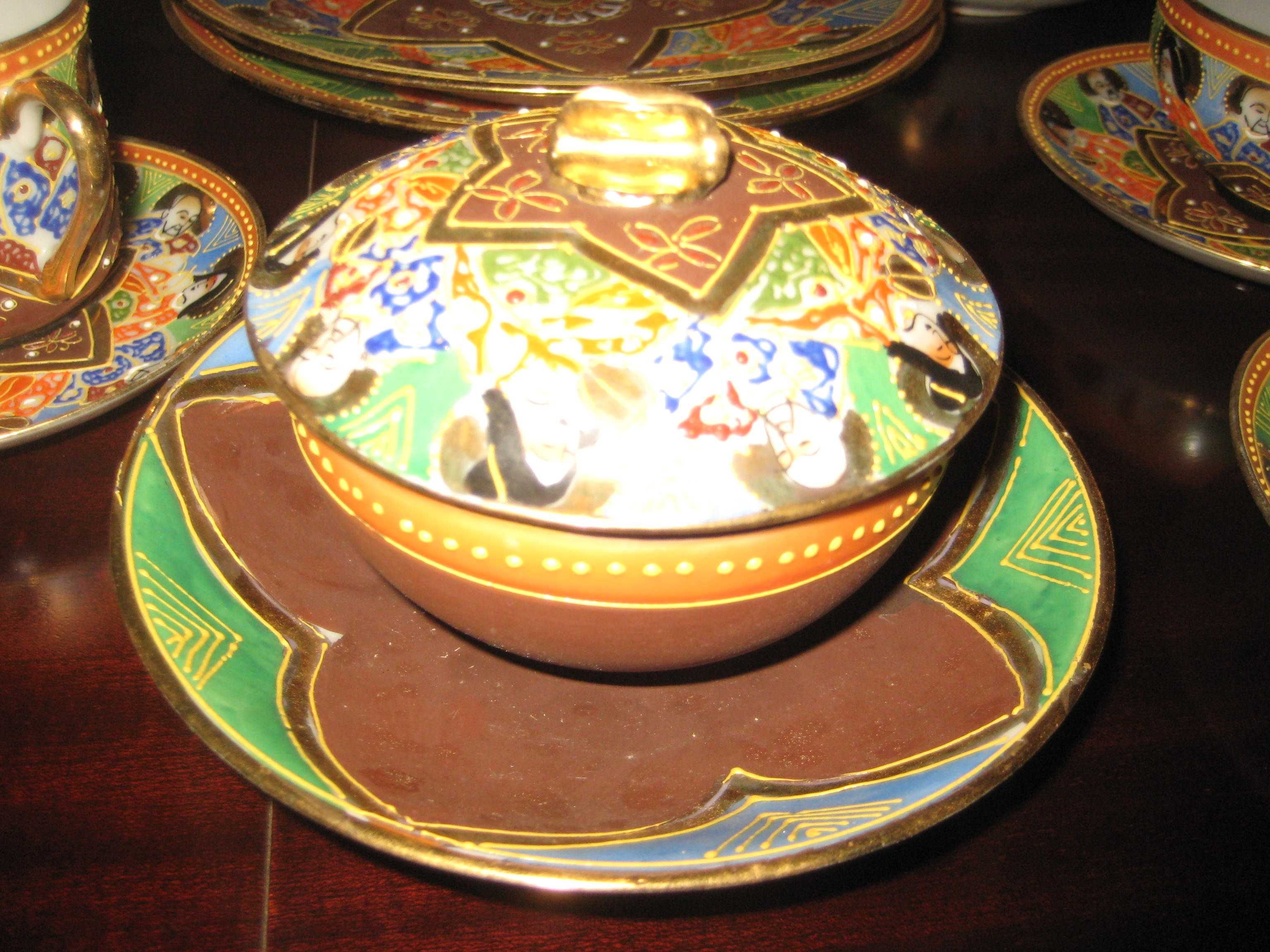 Serviço Chá e Café porcelana japonesa, pintada à mão, anos 1910, raro