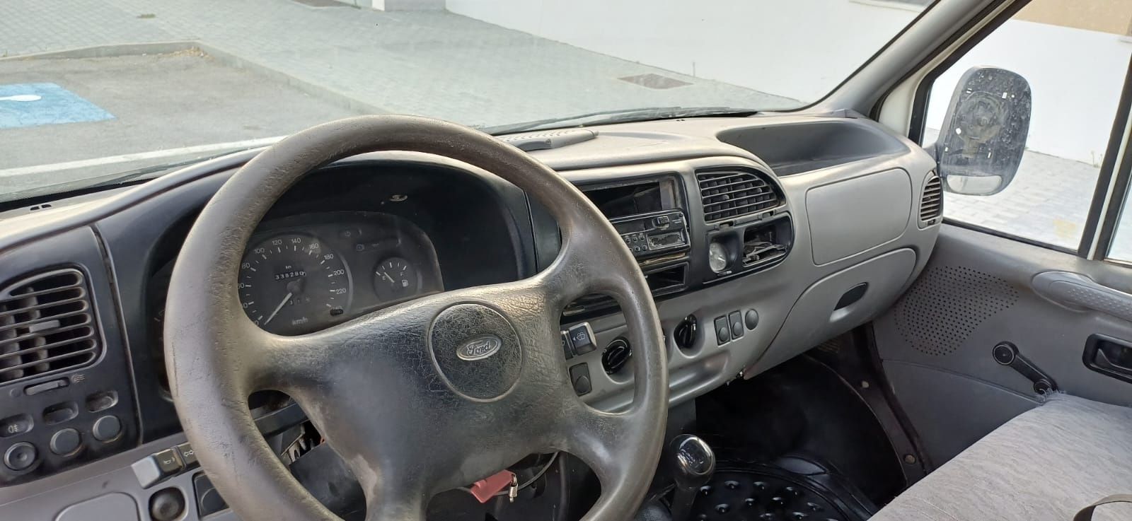 Ford Trasint Caixa aberta 6 lugares