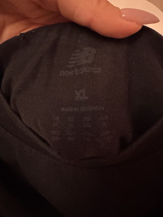 Футболка New Balance чорна оригінальна