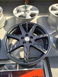 Felgi aluminiowe Nowe Demo 20" 5x114.3 Toyota Rav4 Suzuki
