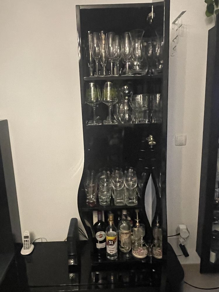 Móvel sala TV e Bar preto lacado alto brilho
