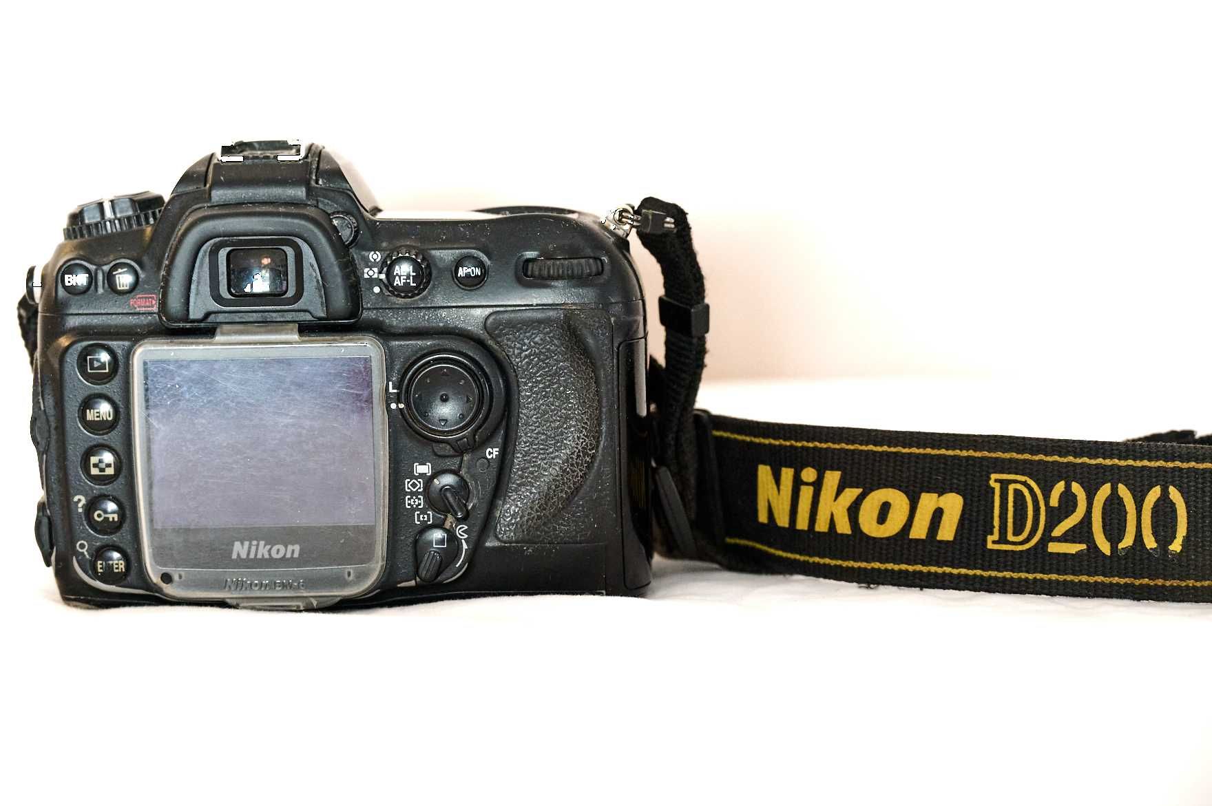 Lustrzanka Nikon D200 body