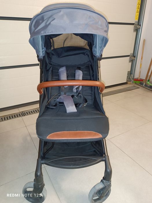 Smiki, Wind, wózek spacerowy, czarny