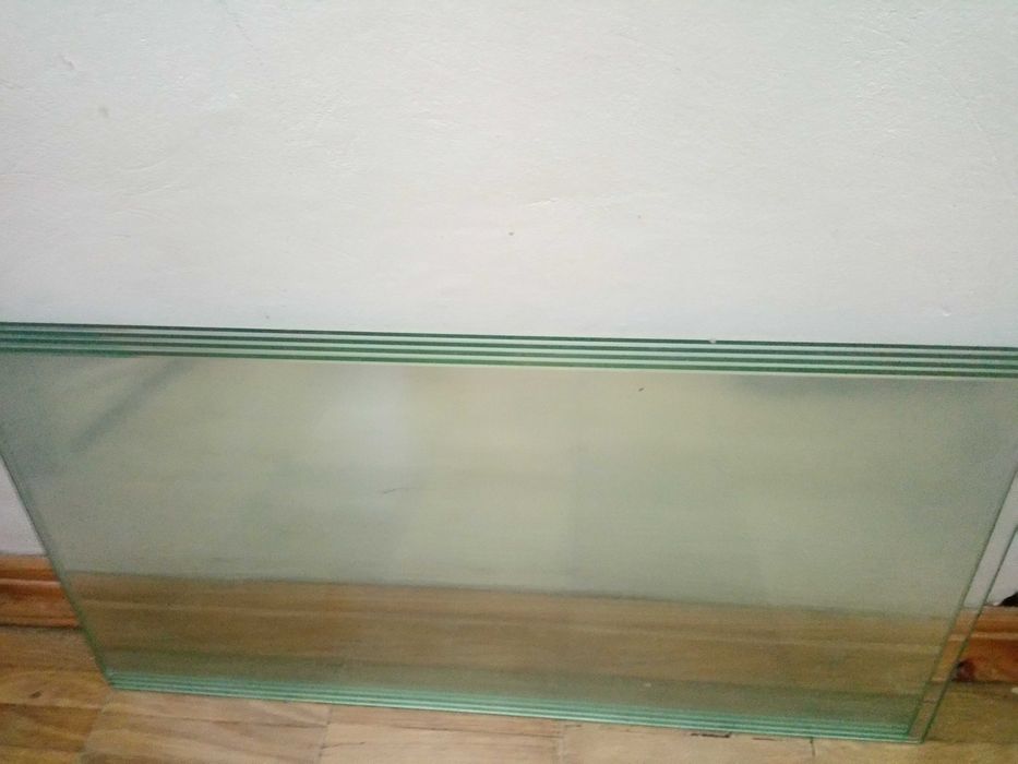 поличка   скляна