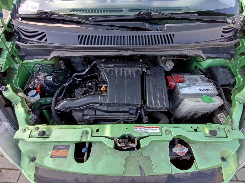 SPRZEDAM Suzuki Splash 1.0 2010 r.
