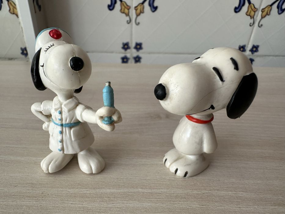 Charlie Brown Snoopy Peanuts United Feature pvc bonecos