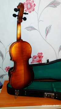 Скрипка Antonius Stradivarius1/2,смычок,подбородник , кейс . Германия.