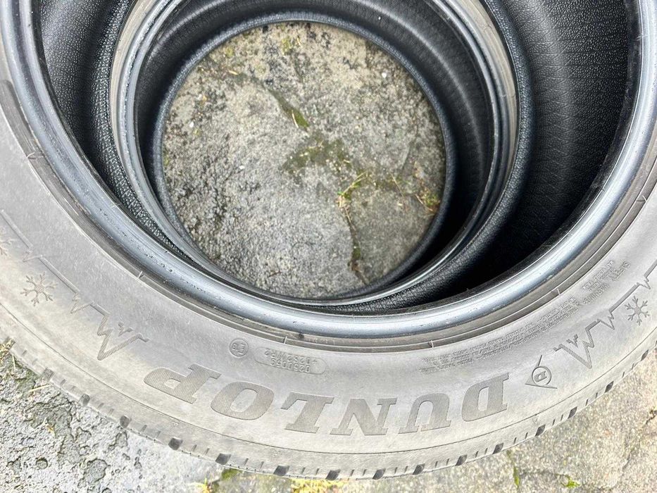 Opony zimowe Dunlop 235/55R19 255/50R10 komplet