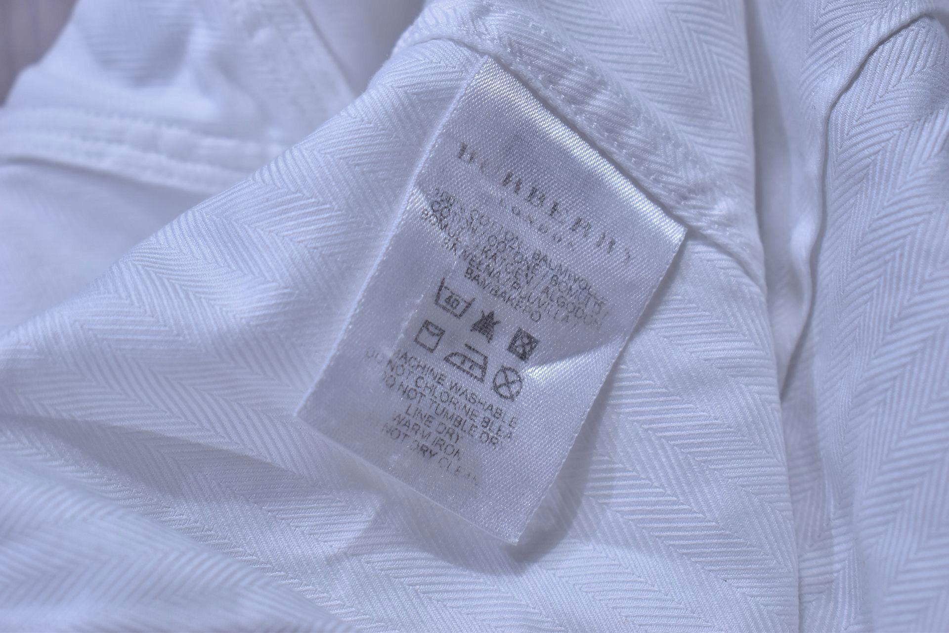 Burberry Biała Koszula Slim Fit Logo 15 1/2 39