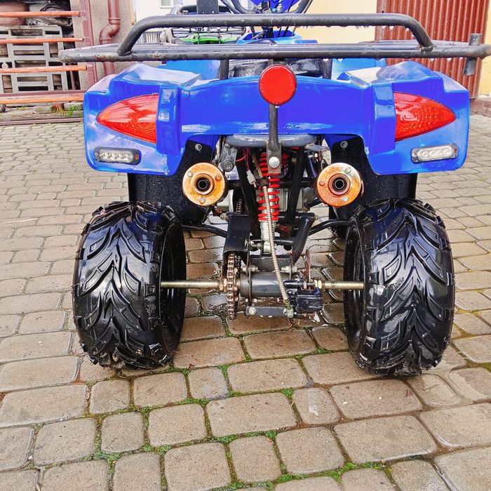 Sprzedam quada dla dziecka równo 100 latka 150 cm3