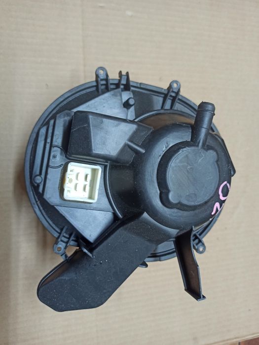 VOLVO XC90 S60 S80 Dmuchawa LHD86577 LHD28417