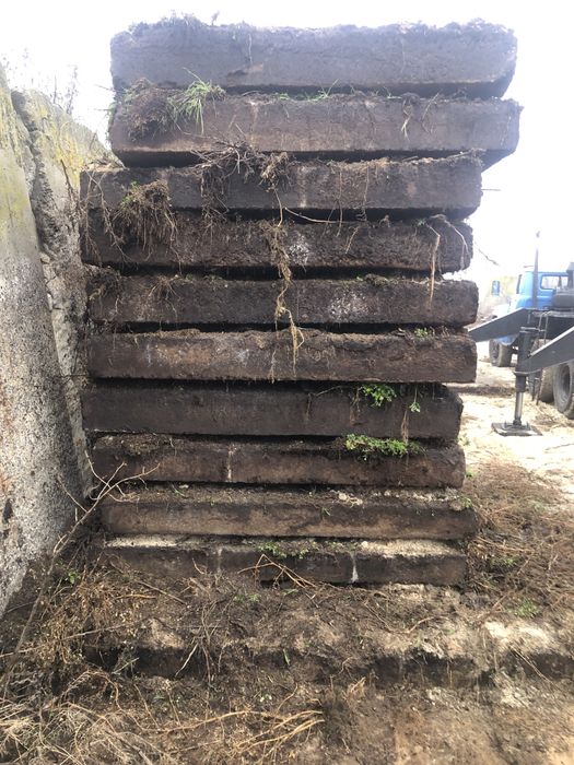 Продам плиту дорожню 2.80/2.60. 2.60/1.80