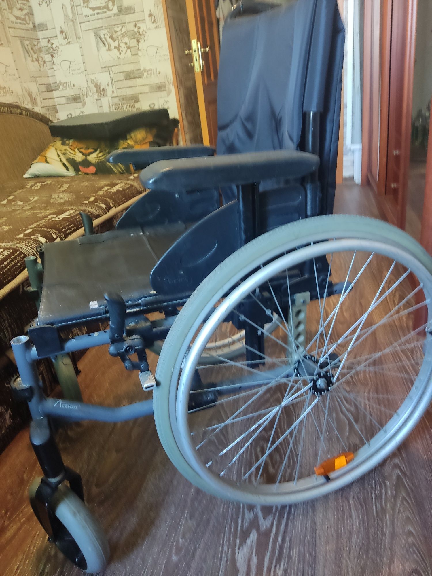 Алюмінієвий інвалідний візок Invacare