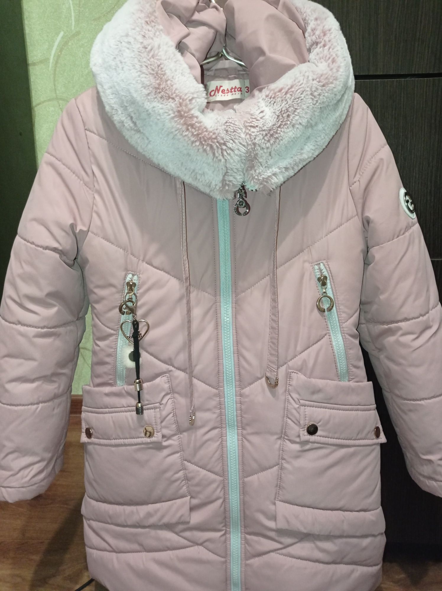 Зимова куртка на дівчинку, зимняя куртка