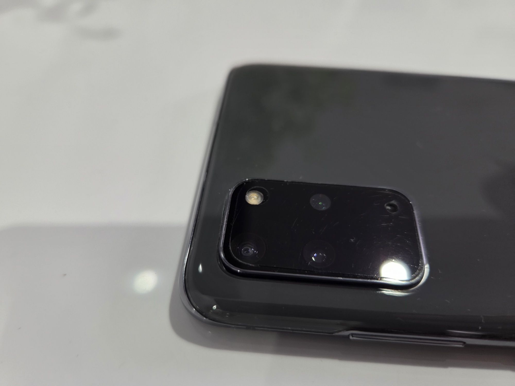 Samsung Galaxy S20+ plus - USZKODZONY