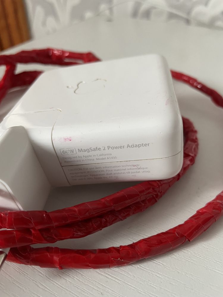 Зарядка  MagSafe 2  60 вт
