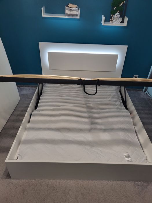 Łóżko sypialniane 160x200