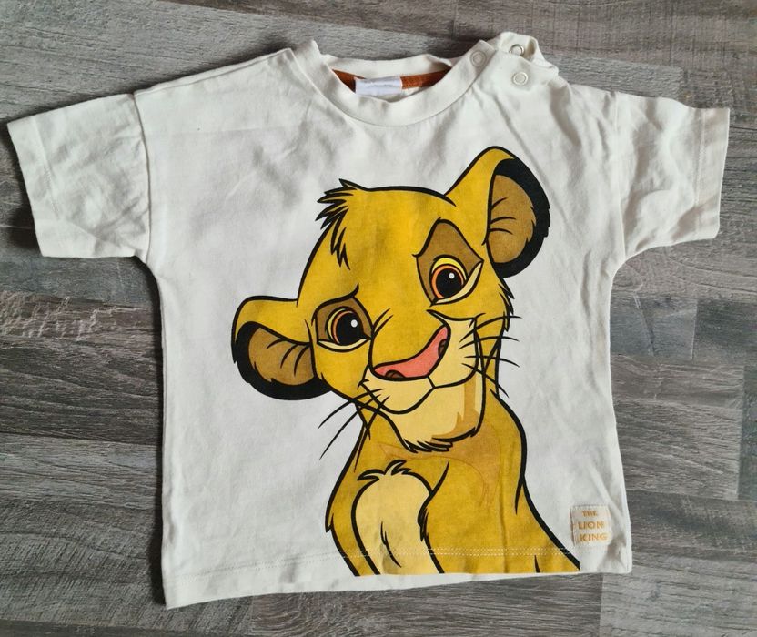 Bluzka z krótkim rękawem t-shit Król Lew Lion King Disney rozm 74