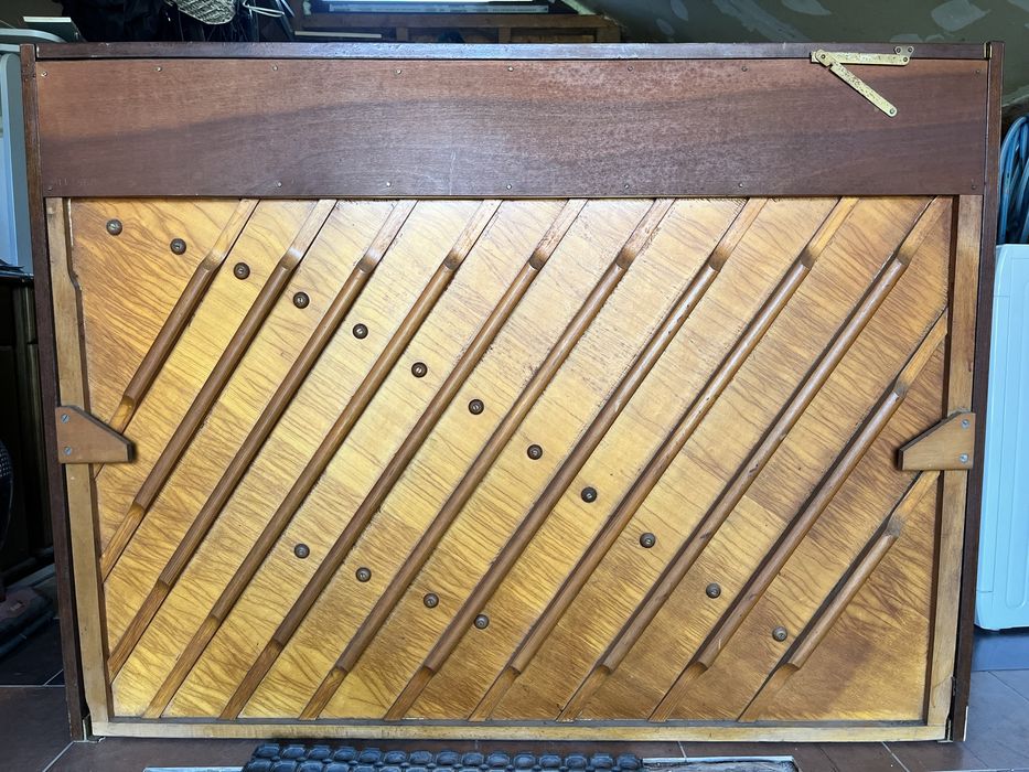 Pianino Hugo Stelzhammer