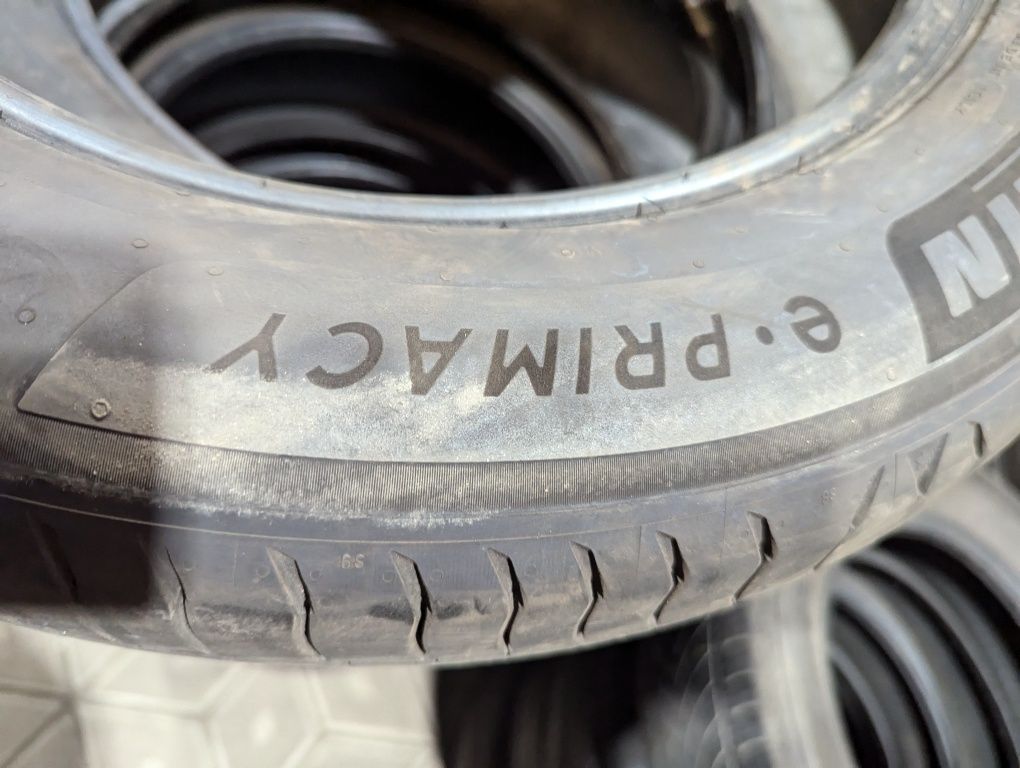 235/55R18 Michelin E Primacy 24 рік
