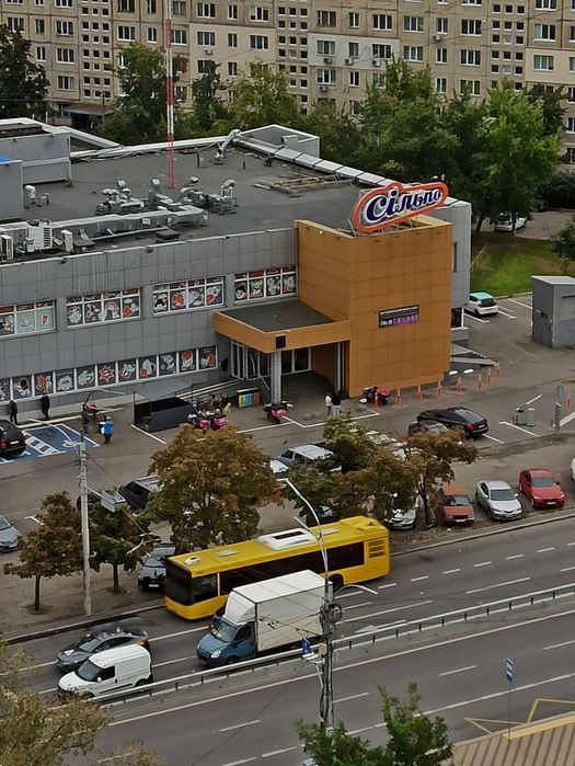 Без % власну 3к квартиру В Івасюка 53 Оболонь 68.6 м2 євроремонт