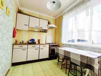 Продам 1 комнатную, Научная , ул. Космическая, Центр, Госпром, 39 м.