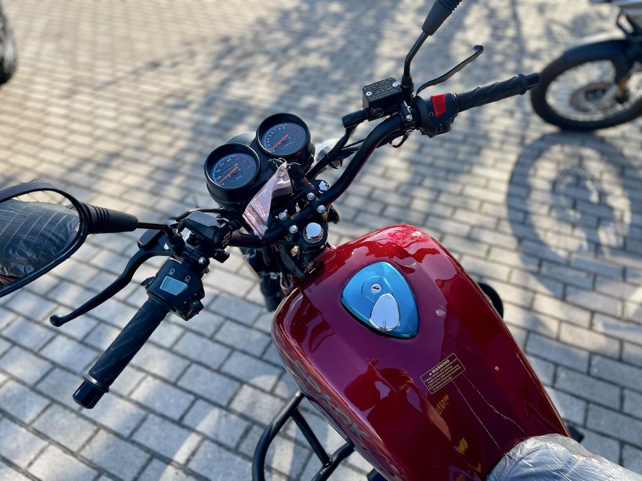 Мотоцикл SPARK SP150R-14