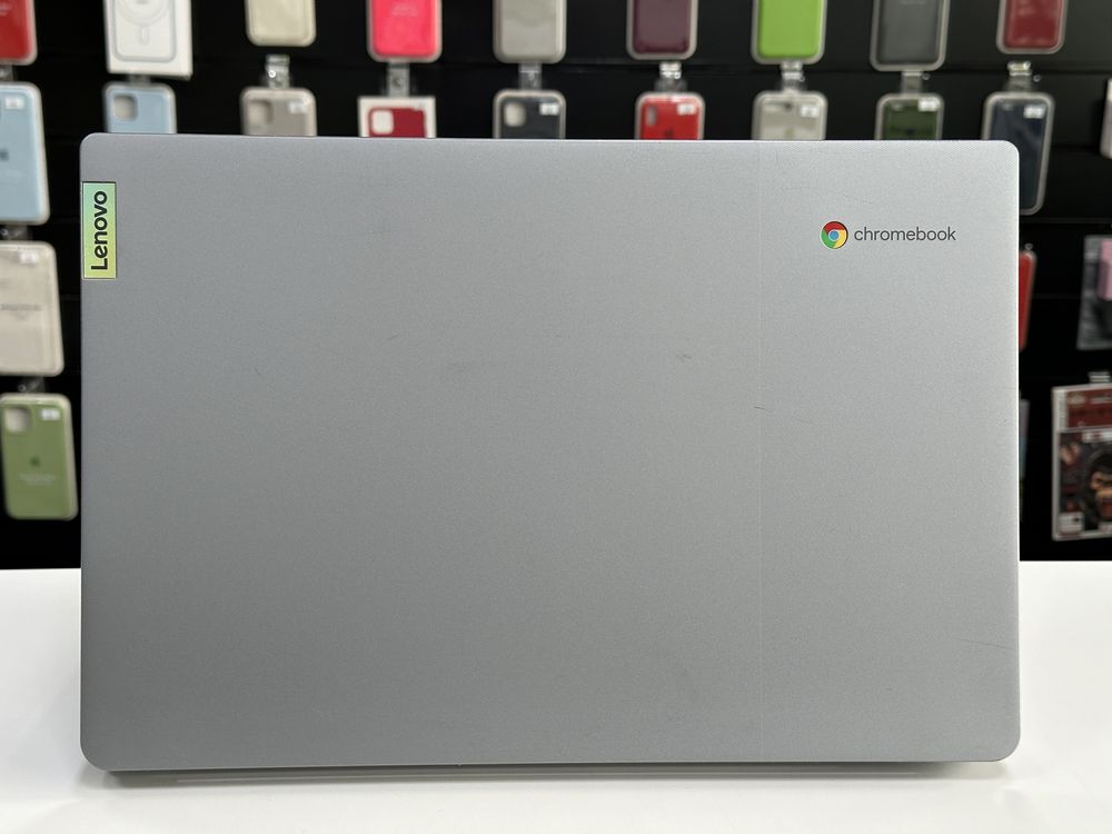 Lenovo Ideapad 3 15.6” Chrome