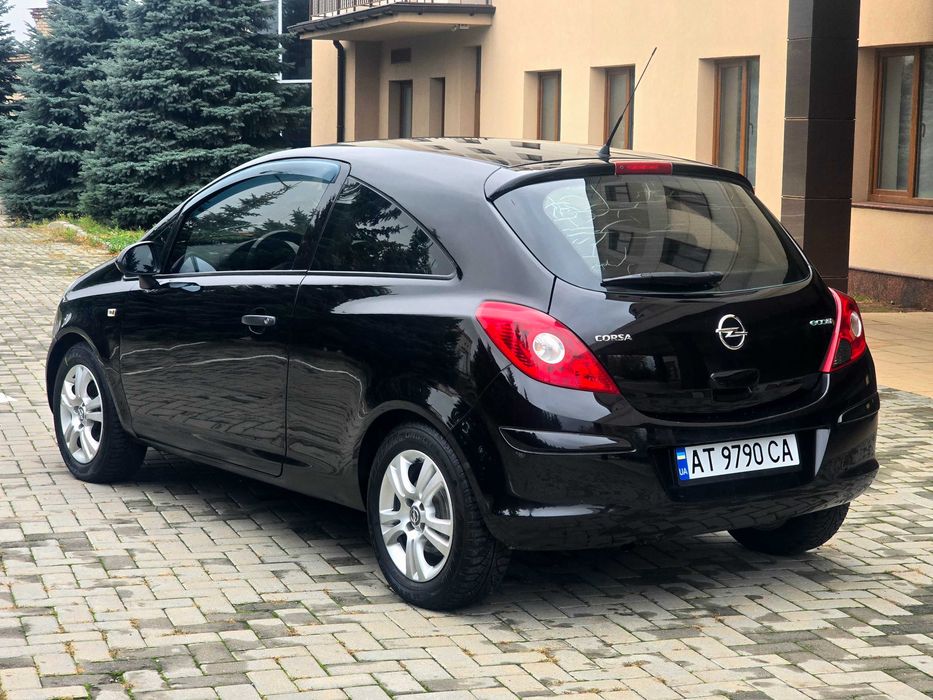 Opel Corsa 2012г.в. 1.3 дизель, механика