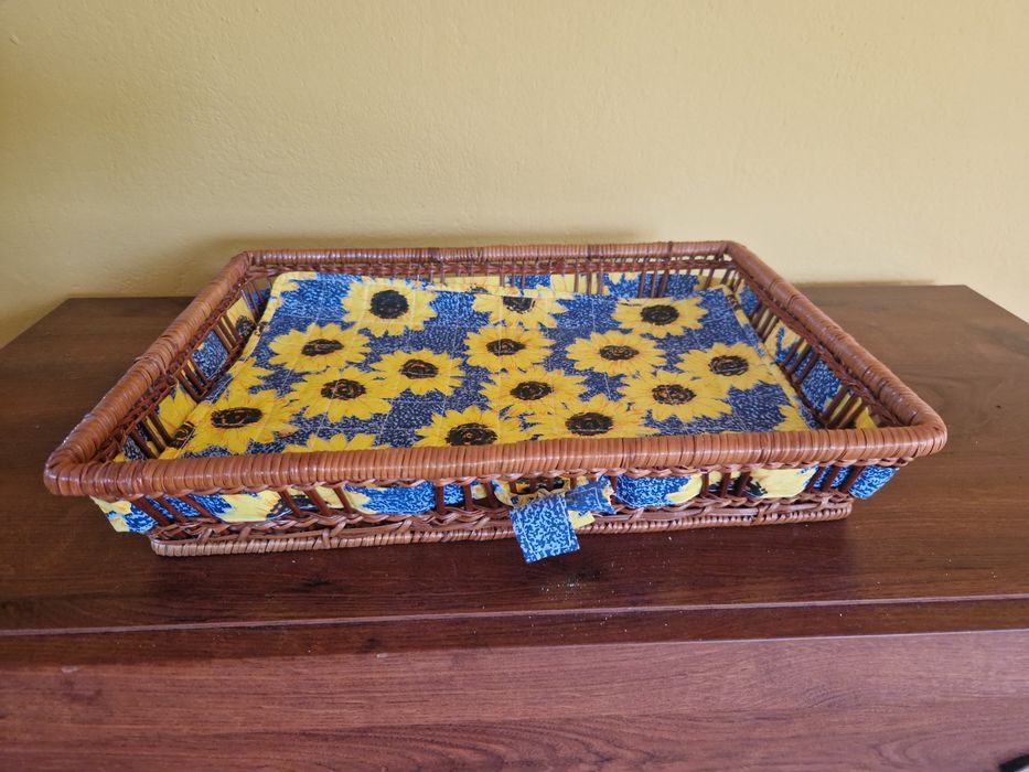 Wiklinowe  kosze,tace