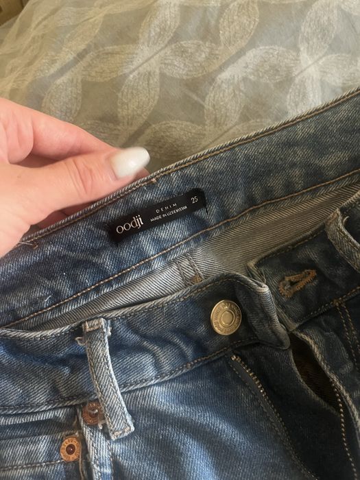 Джинси жіночі