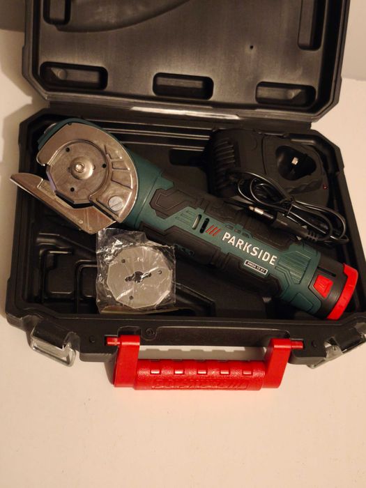 Tesoura de lâmina 12V Completa Parkside * NOVA *