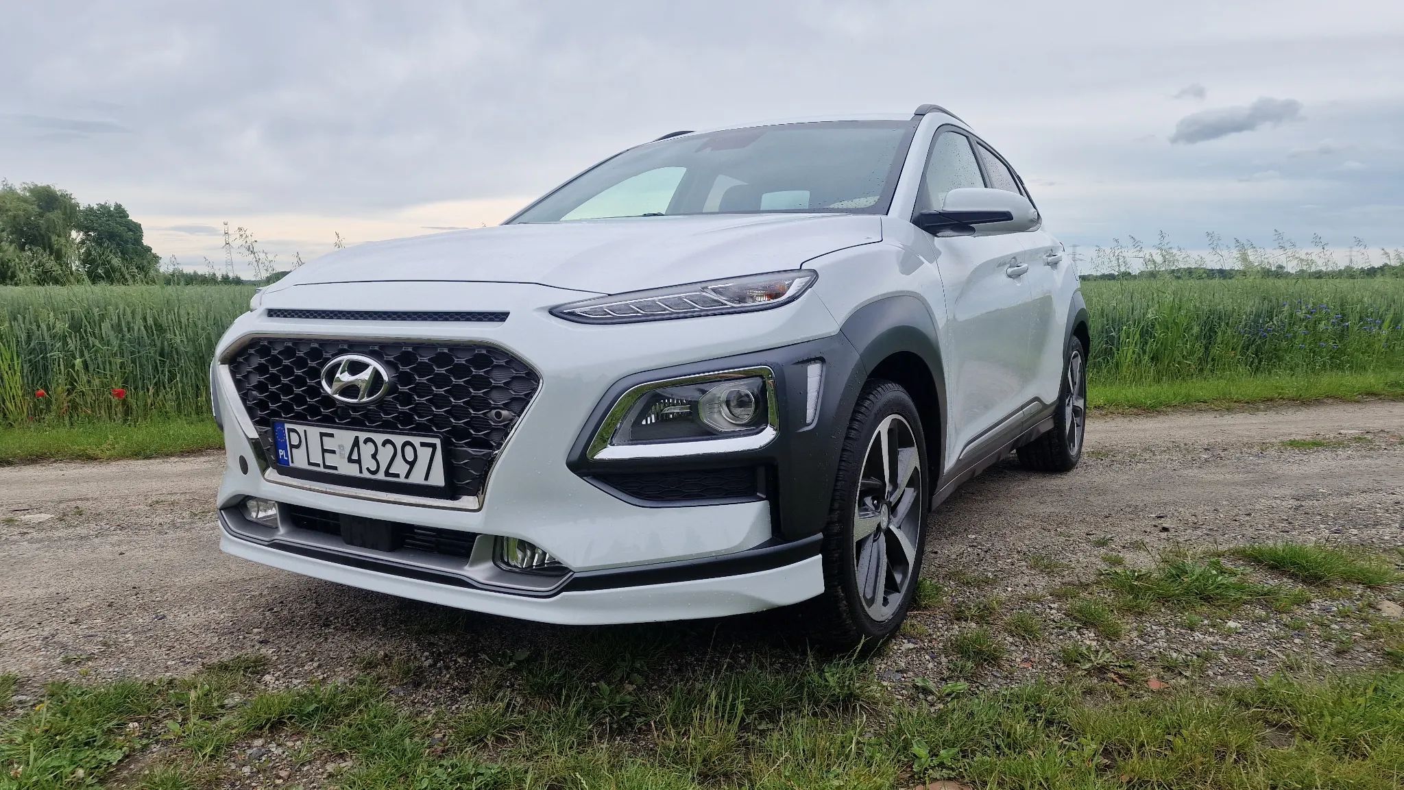 Hyundai Kona Mega wyposażony