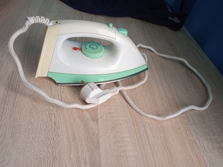 Утюг Brown Multipro