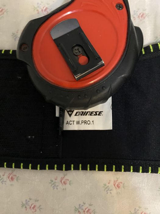 Żółw ochraniacz pleców DAINESE Stan b.dobry