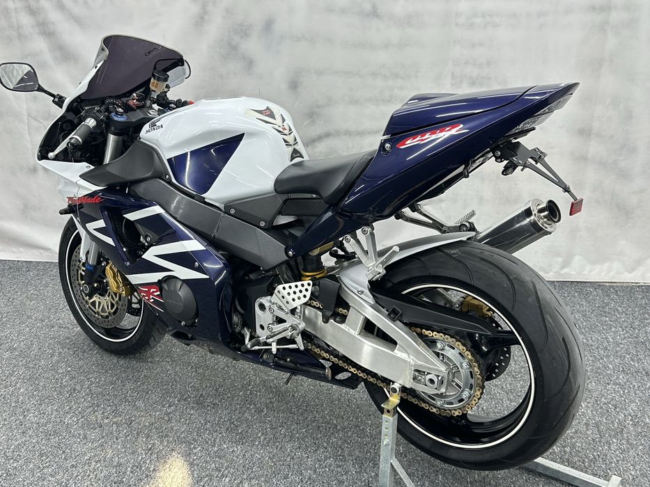 Honda CBR 900RR Model 954 FireBlade Top Stan Zadbana
