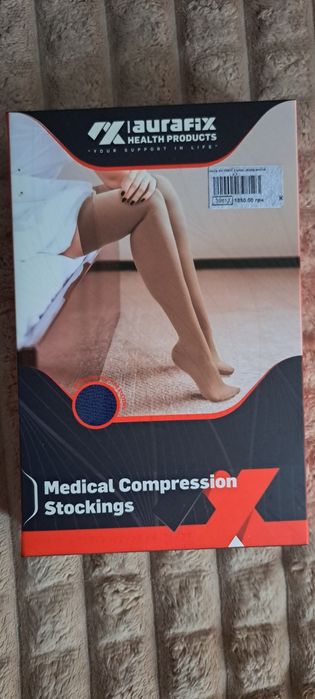 Компресійні панчохи.
