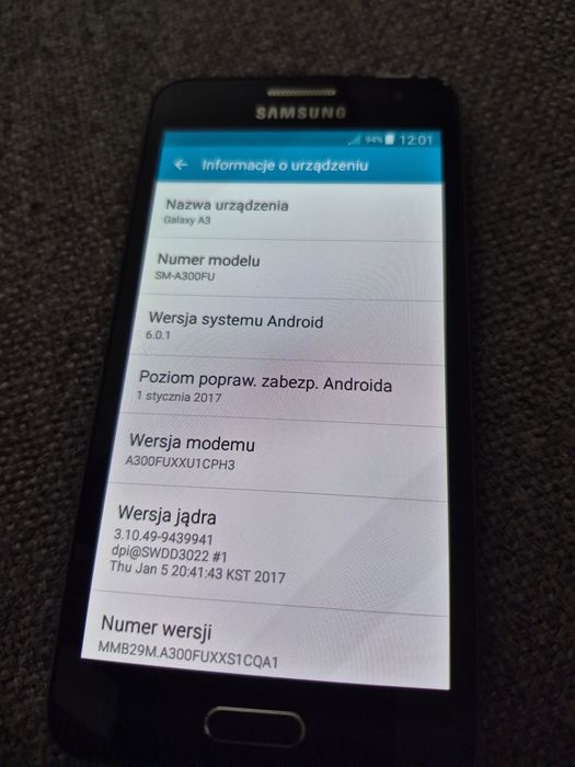 Samsung Galaxy A3 16GB SM-A300FU czarny