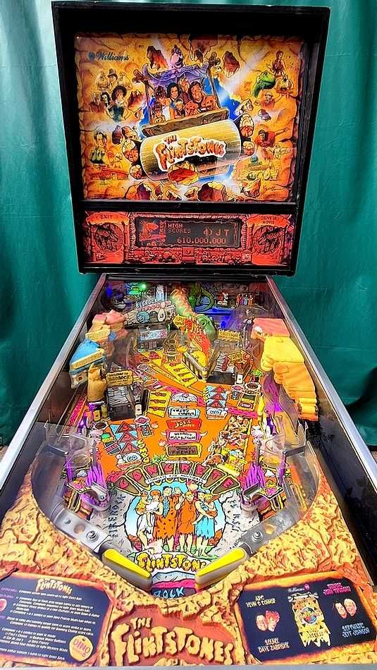 flipper The Flintstones i Freddy Nightmare on Elm Street - Pinball