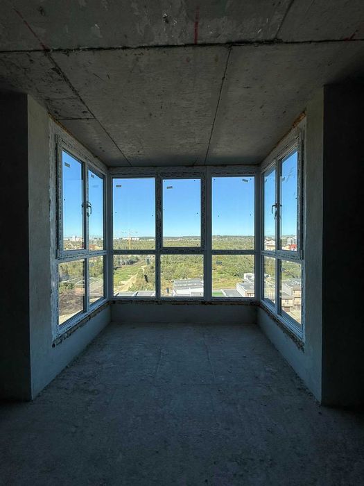 Продаж 2-кім. квартири у новобудові ЖК R2 Residence, вул. Роксоляни