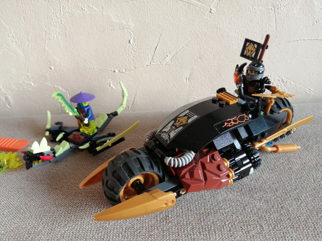 Lego Ninjago 70733 Motocykl Cole'a