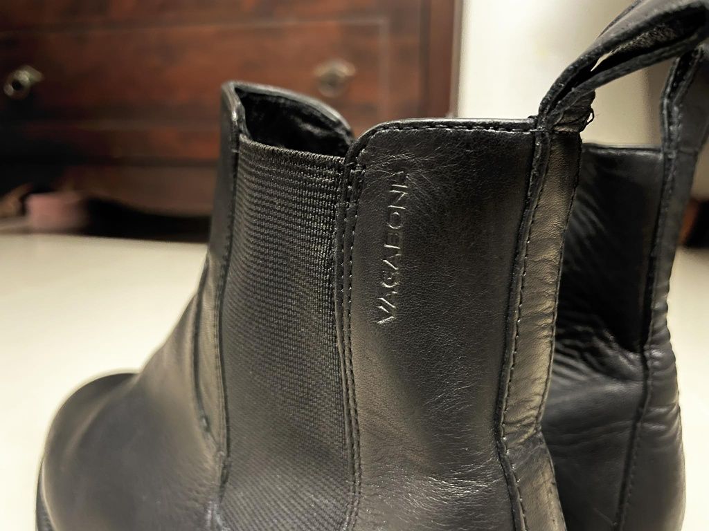 Vagabond Shoemakers damskie botki sztyblety skórzane 36
rozmiar 36