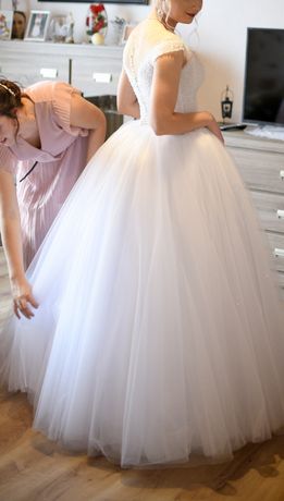 Suknia ślubna princeska błyszcząca
