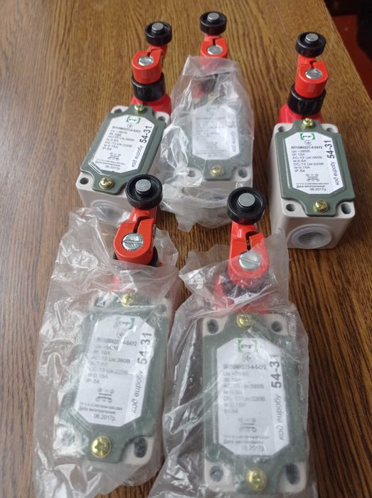 Выключатель путевой концевик ВП 15