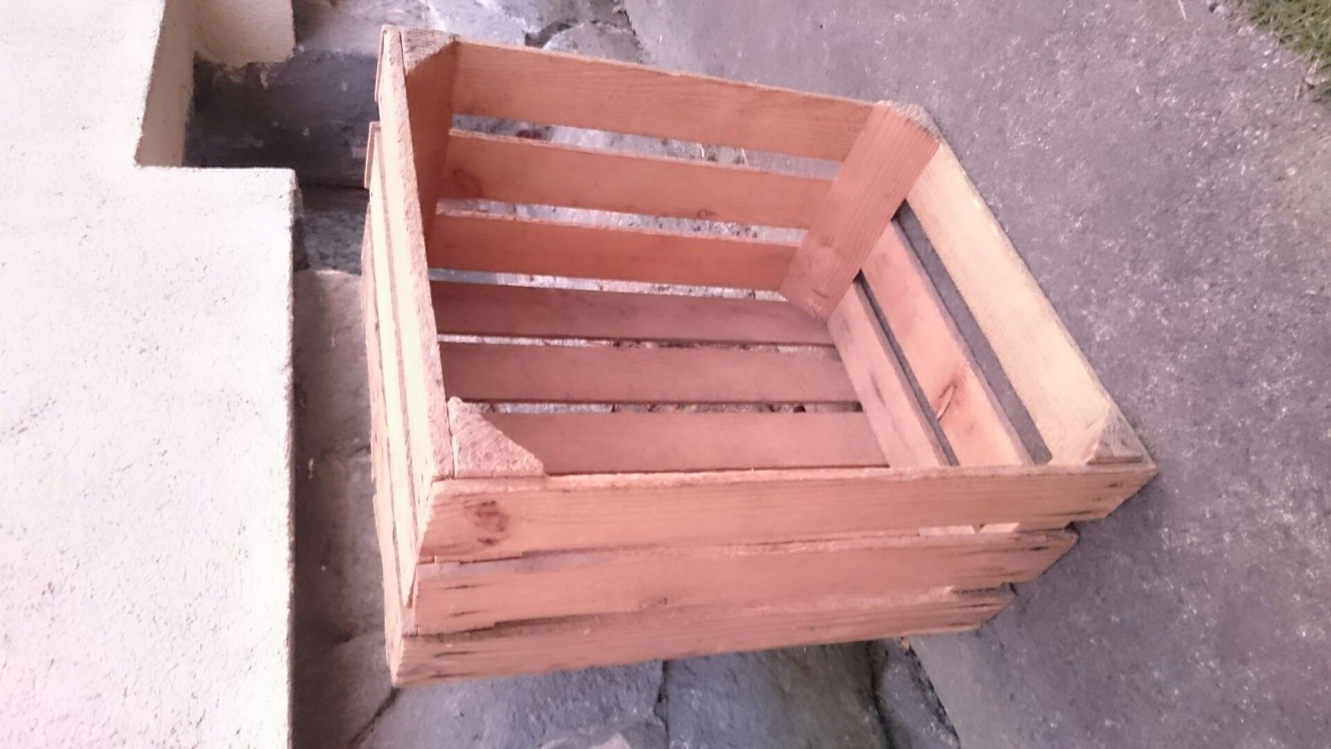 Skrzynki drewniane, skrzynka na owoce, meble ogrodowe Wysokość 25cm