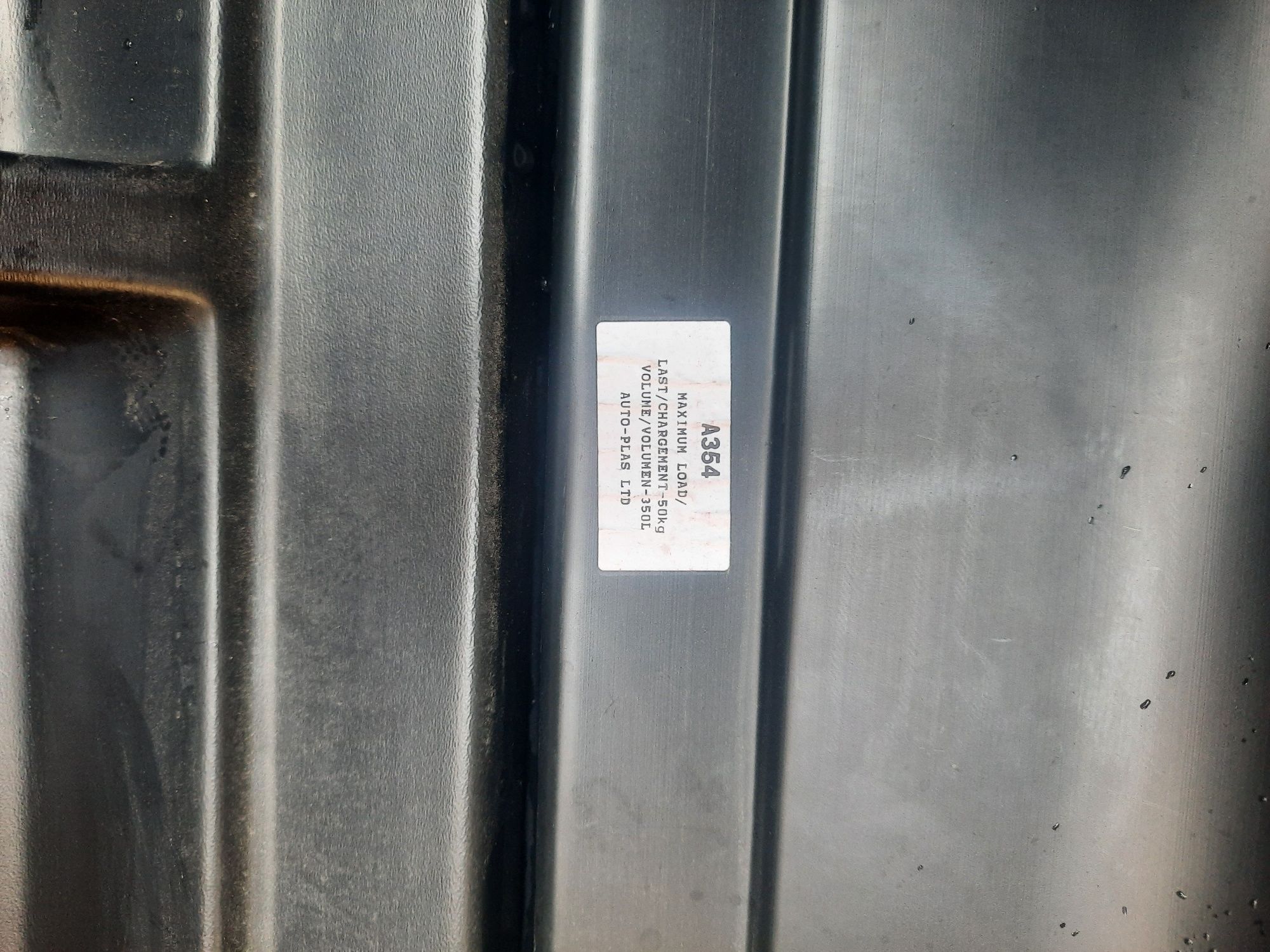 Mala tejadilho 350 Lts