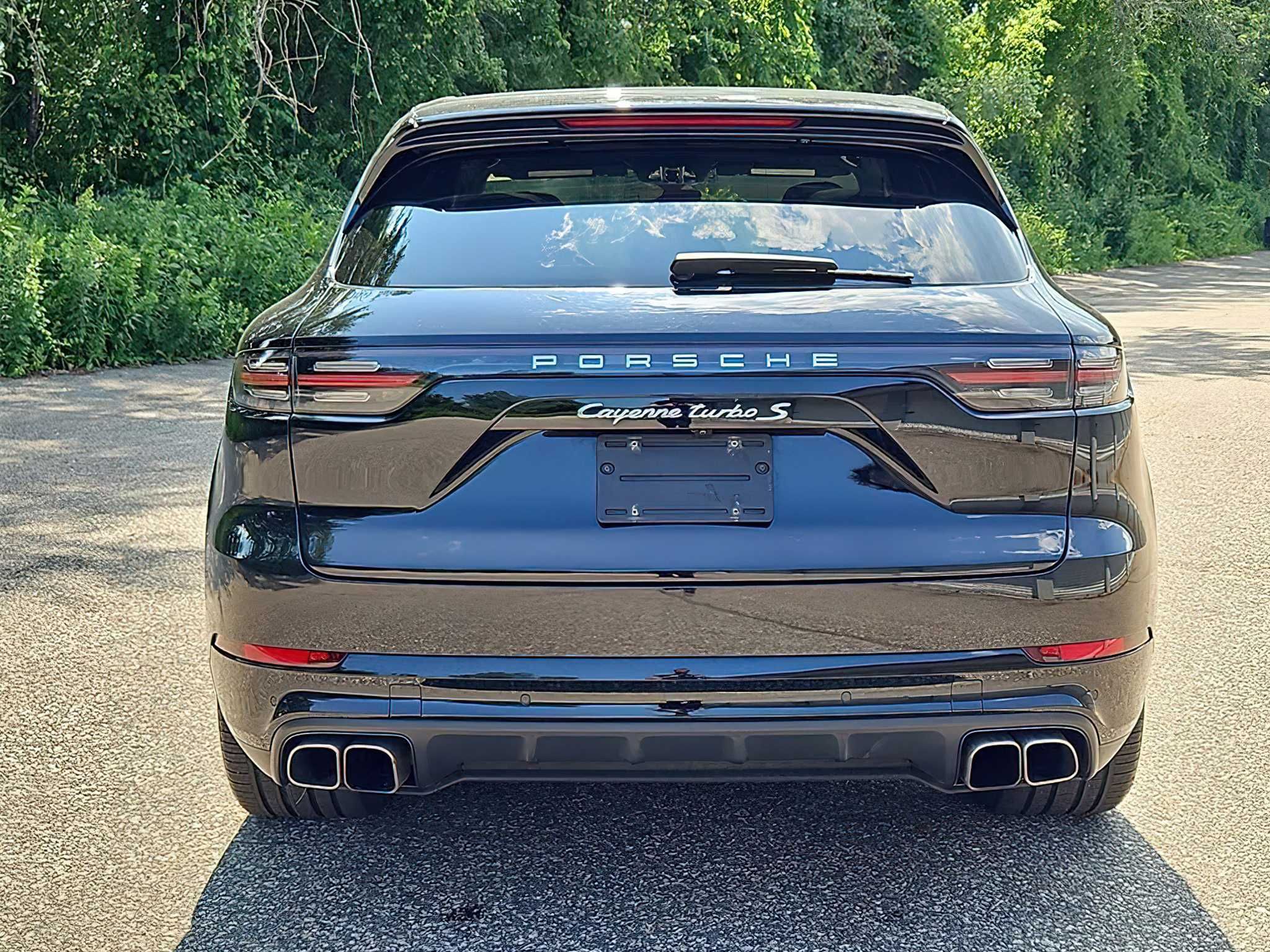 Porsche Cayenne Hybrid 2022