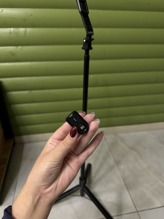 Штатив, монопод, трипод з дистанційним пультом керування, селфі-палка